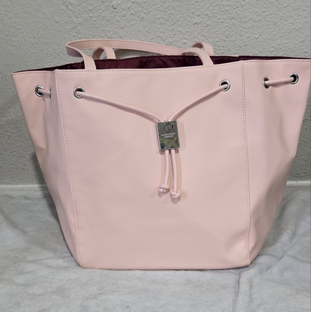 Chic Light Pink Tote Bag